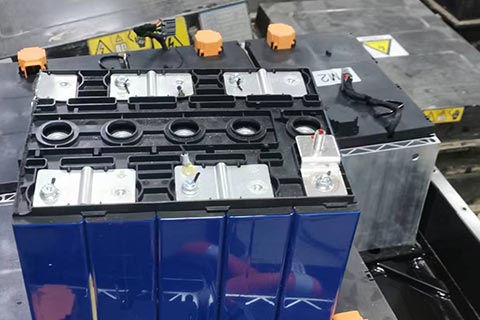德阳什邡二手三元锂电池回收-上门回收三元锂电池